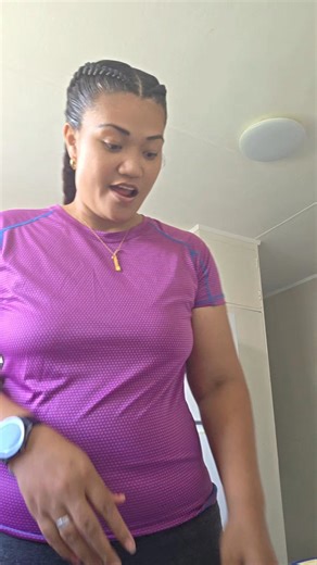 E kuli mai a le fiaai i le fale🤣🤣Why are all the 2026 songs on fire😬🥰🤣 positive vibe and its weekend yaaaayyyyyy😜 #afternoonvibes #positivevibes #ThankYouLordForAllTheBlessings #singlemumjourney #CancerSurvivor | Tala Roteria Emme Manu'a