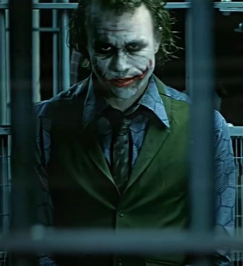 "Christopher Nolans tribute to Heath🐐 " - Heath ledger's joker edit | Struct - UdieNx