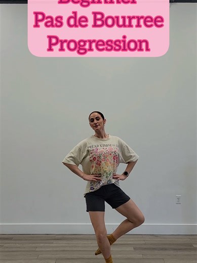 Never count out the simple, beginner exercises! Ballet Technique is built on the basics and the details. Slow and simple combinations help our younger students develop a strong understanding of their technique! Happy teaching ❤️ #balletdancer #balletclass #ballettechnique #balletteacher #dancelesson