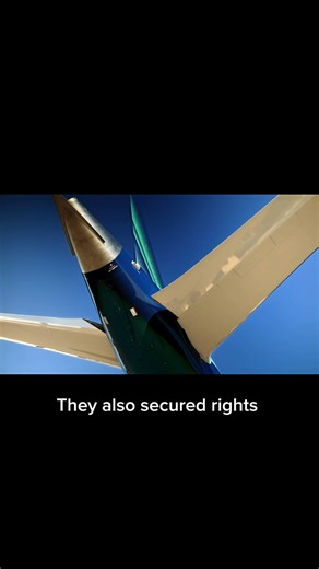 Alaska Airlines just made their largest fleet order in the airline’s history. More info ➡️ https://avgeekery.com/alaska-airlines-boeing-order-737-10s-787s/ | Avgeekery.com