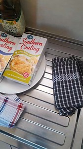 It's after work now let's do Baby hake fish. Simple method to fry fish..please watch until the end. #babyhakefish #servedwithpap #homecookedmeals #homemade #foodlover #foodie #reelsvideoシ #reelsviralシ | Manchidi Maureen