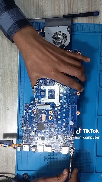 ☎️0922965252 #creatorsearchinsights #ethiopian_tik_tok🇪🇹🇪🇹🇪🇹🇪🇹 #laptop_repair_service #fypシ゚viral #benhon