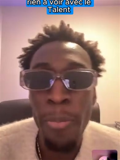 Critique de la Musique Commerciale : Talent ou Stratégie ?