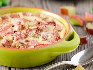 Clafoutis à la rhubarbe : la recette facile