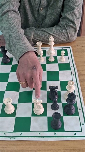 Chess Puzzle Mate in 4 Moves in Tamil #chess #maduraitag #chesspuzzle #puzzle #chesslovers