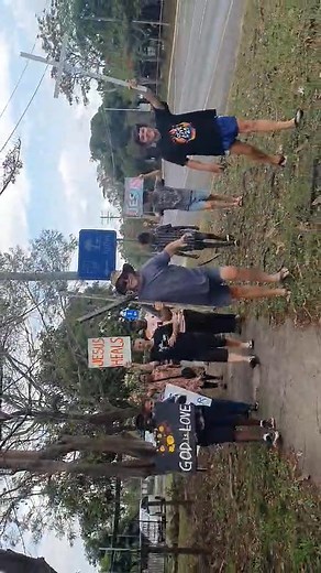 Walking for Jesus Mt Garnet | Ambassadors for Christ Mount Garnet