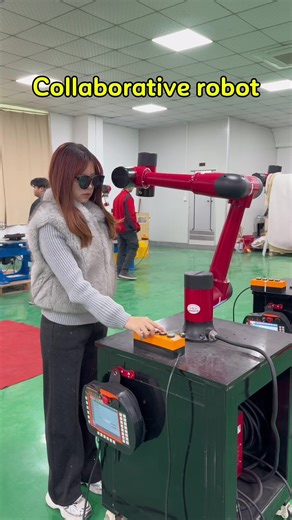 Benefits of Collaborative Robots in Modern Factories