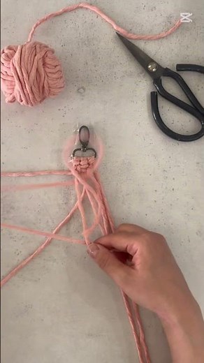 How can make a macrame keyhanger!?🥰