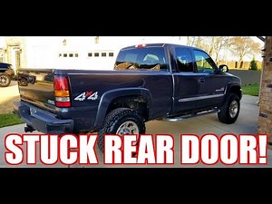 2005 GMC Sierra 2500HD - Fixing Stuck Extended Cab Door