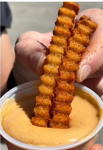 Delicious Cheese Fries Recipe for Food Lovers