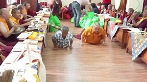 H E Dolpo Tulku Rinpoche and Dolpo monks are doing funeral ceremonies for pass into Nirvana of H H Dolpo Margom Rinpoche 1930 - 2022/08/20. A.D.🙏 At: Dolpo Society Hall Arubari Kathmandu Nepal Nepal 🍑🍑🍑🇳🇵🇳🇵🇳🇵 ༈ གངས་ལྗོངས་དོལ་པོའི་༧སྐྱབས་རྗེ་བདེ་བར་གཤེགས་པ་དམར་སྒོམ་རིན་པོ་ཆེ་མཆོག་གི་དགོངས་རྫོགས་ཀྱི་ཆེད་དུ། ༸སྐྱབས་རྗེ་དོལ་པོ་སྤྲུལ་སྐུ་རིན་པོ་ཆེ་མཆོག་གི་གཙོས་དོལ་པོའི་དགེ་འདུན་འདུས་པ་རྣམས་ནས་བལ་ཡུལ་རྒྱལ་ས་རུ་ཡོད་པའི་དོལ་པོ་སྐྱིད་སྡུག་ཚོགས་པའི་ཚོགས་ཁང་དུ་དགོངས་རྫོགས་མཆོད་འབུལ་རྒྱ་ཆེན་པོ་ཚོག