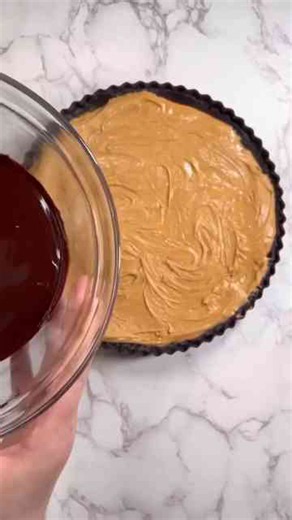 How to make an easy Oreo peanut butter pie without baking