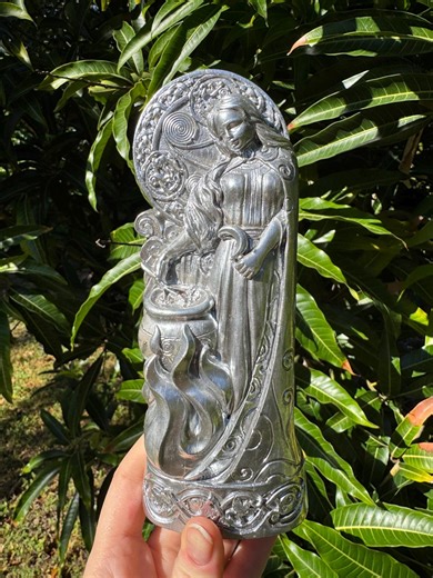 Cerridwen Celtic Goddess of Witchcraft - Etsy