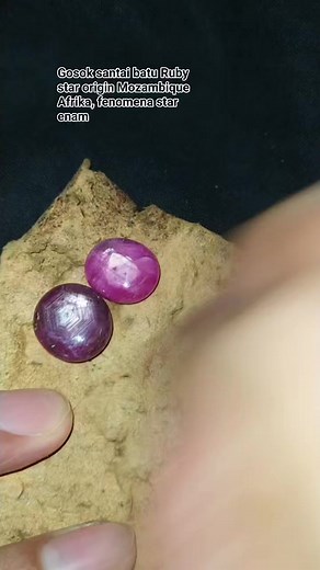 2.6K views · 34 reactions | Rub the ruby star ​​using leather, diamond powder and add a little palm oil. #fyp #usa #canada #gemstone | Andy Syukur Gemstone | Facebook