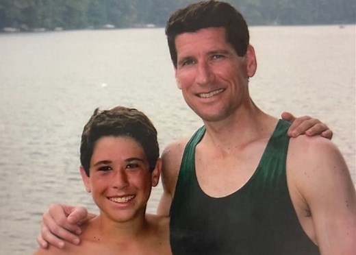 American Airlines pilot remembers father who was flying hijacked flight on 9/11: ‘We will never forget’