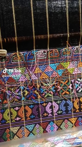 Creating a Beautiful Kira with Colorful Threads