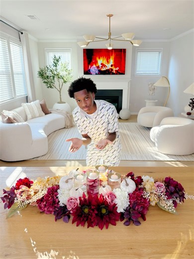 35K views · 1.1K reactions | Kenzo is BAACKKKKKK!!! With this VIRAL Fall DIY Pool Noodle Centerpiece. A simple way to create a beautiful Table Centerpiece and Elevate your Fall decor. #fallcenterpiece #falldiy #falldiydecor #falldecorations #falldecoratingideas #falldecor #tutorial #diyhomedecor #fallcrafts #DIY #tablesetting #Homedesign #homedecor | Nadine Ness | Facebook