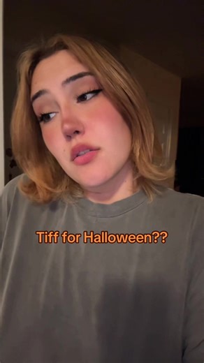 Tiffany from Bride of Chucky Halloween Costume Ideas