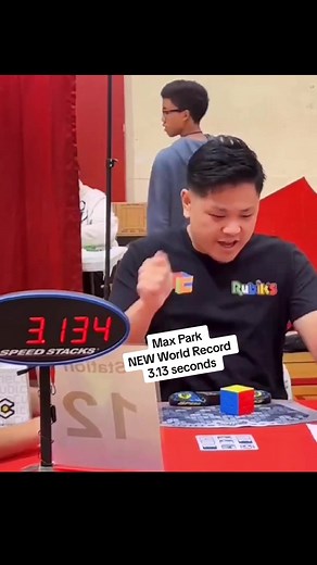 Watch as Max Park breaks a brand new World Record for the 3x3x3 single solve at just 3.13 seconds ! Mind blowing. Join us as we congratulate and celebrate Max and his huge achievement in the comments below ! @maxfast23 #RubiksCube #WorldRecord #TwistTurnLearn #MaxPark #TheSpeedcubers #Speedcubing #Speedcubers #MondayMotivation