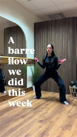 A fun and dynamic barre flow for our entire body, and yes your core is working always. A few things: - this is sped up so please slow down and control - we would have done an activation piece on the floor and a thigh warm up before this - these are not my full set of cues at all - I’m just briefly describing for this quick video. I talk the entire time and constantly remind you of form, core engagement and visual imagery to help! Pay particular attention to the plié posture vs. The split squat (