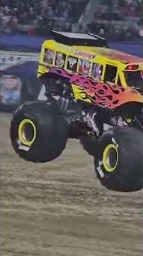 Classroom Crusher FREESTYLE!!! #monsterjam #monstertruck #motorsport #freestyle #throwback