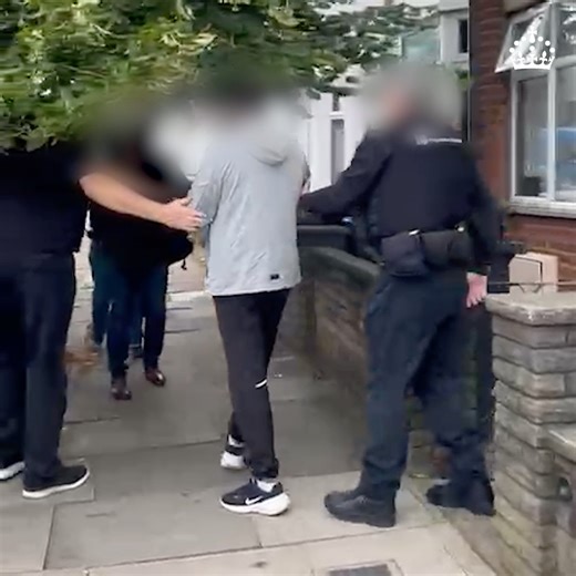 Immigration Enforcement officers have arrested a man suspected of facilitating illegal migration into the UK. Using a fake name, the suspect is believed to have provided money and accommodation to migrants – which often leads to illegal working in London and throughout the UK. | Home Office