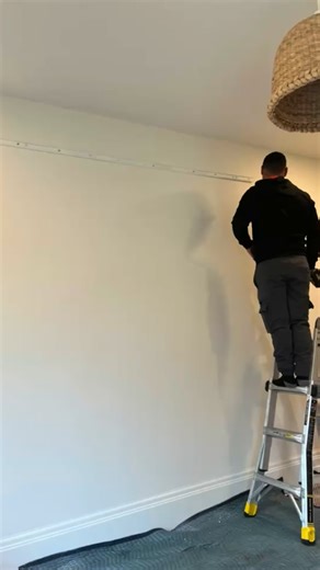 ✨ ELFA Track Installation – Smart & Flexible Storage ✨ We installed this ELFA multi-use system with shelves, drawers, and a desk, designed to adapt to your space and your lifestyle. ✔️ Versatile ✔️ Modular ✔️ Easily adjustable over time Home office today, closet tomorrow, storage next… You choose — we install it 🔧 📩 DM us for a quote 🏡 Perfect for home offices, closets, and small spaces #ELFASystem #ELFA #HomeOrganization #CustomStorage #Handyman #HomeOfficeSetup #ClosetSolutions #VayeyoHomeS