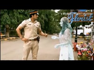 Ice Statue # 21 - Dude's Cryo-Vision Turns Women into a Collection of Ice Statues 3/4