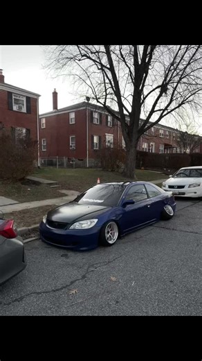 Dynamic Static Slammed Stance