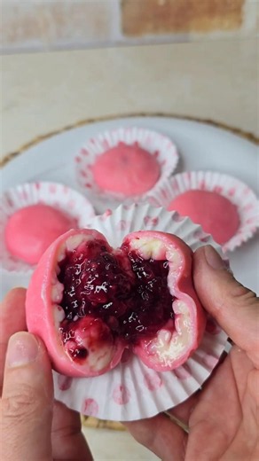 I MADE MOCHI AT HOME! 🍓 It's Actually Really Easy to Make the Famous Japanese Dessert at Home