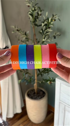 Jessica | Mom Life on Instagram: "10 easy high chair activities to try with your baby 👶🏼✨🫶🏼 Helps build fine motor skills, hand eye coordination, and independent play while keeping little hands busy and engaged. Comment CHAIR and I’ll send you the links for the supplies we used 🤍 Make sure you’re following me so my DMS go through! #activityideas #babyactivities #babysensory #sensoryplay #momlife"