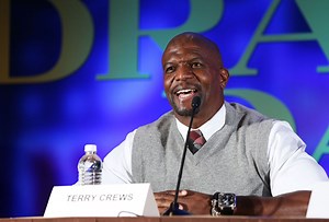 Which NFL teams did Terry Crews play for?