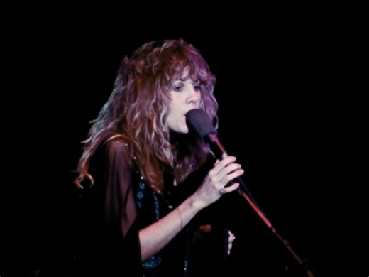 Fleetwood Mac - Dreams (Official Music Video) [4K]