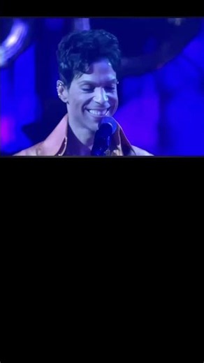 Prince — “Purple Rain” LIVE at The Forum (2011) ☔️💜