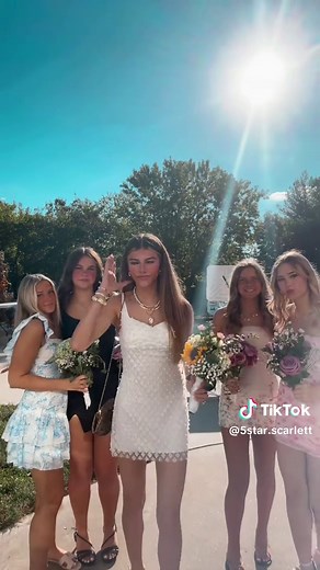 Stylish Homecoming Outfits for Every Girl
