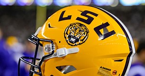 LSU defensive back enters transfer portal