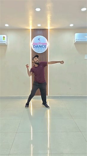 Rambabu Valireddy on Instagram: "Gira Gira GINGIRAAGIREY 💕@aata_sandeep @iamrshn @roshan_anchor @mounusha_anantha . . . . . . . .#viral #instagram #trending #students #trend ##trend #collage #exporel"