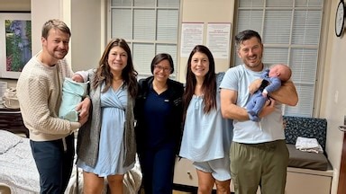 Identical twin sisters open up about welcoming babies on same day, in same hospital