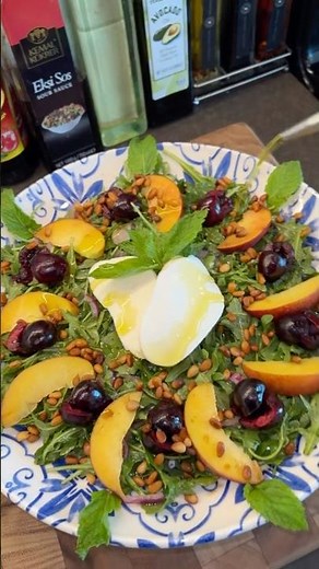 🍑 Mozzarella Peach Summer Salad | Mediterranean Recipe in 30 Seconds