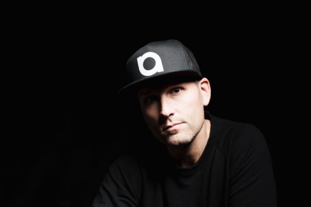 Kaskade at Pier 48 (17 Apr 2026)