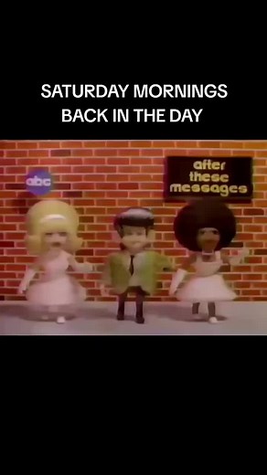 After these messages, we'll be right back! Saturday morning commercial break in 1988 📺 #80s #ilovethe80s #saturdaymorningcartoons #80sbabies #Backtothe80s #80stv #classictv #throwbacklounge