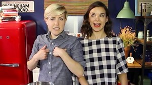 #Hangrid Is a Thing! YouTube Stars Ingrid Nilsen and Hannah Hart Are Reportedly Dating