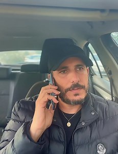 לכולנו יש את החבר הזה. | Etzion Musai