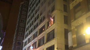 2 firefighters hurt in Jewelers Row high-rise fire in Loop