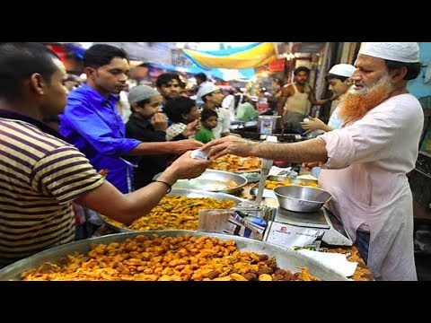 Amazing Street Food in Charminar Hyderabad | Ramzan Food Walk