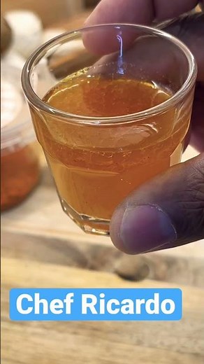 Liver detox: lemon juice,olive oil, pinch of cayenne pepper.Drink it in the morning for 5 days!