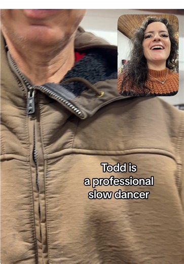 Morning Vlog with Bestie: Dance Moves and Music Fun