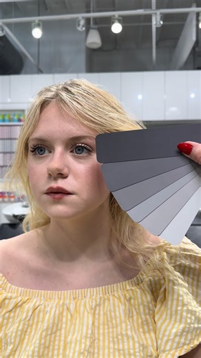 Renée Valerie Radoiu on Instagram: "Eye level not color helps determine the most balanced result ✨ Pro tip: this does not mean the whole head needs to be this level, but elements do 🔑 #haircolorconsultation #haircolor #customhaircolor #haircoloranalysis"