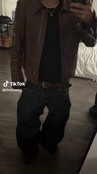 Stylish OOTD with Selvedge Denim Jacket