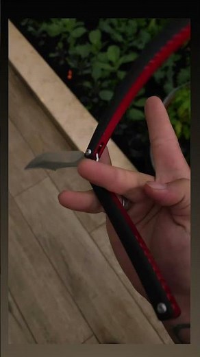 LDY balisong kite flipping tricks